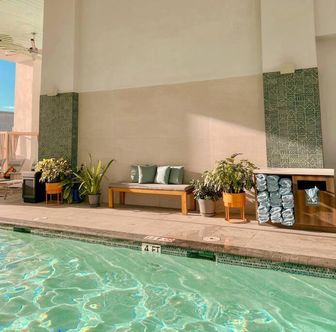Miami High Town View 1610アパートメント エクステリア 写真