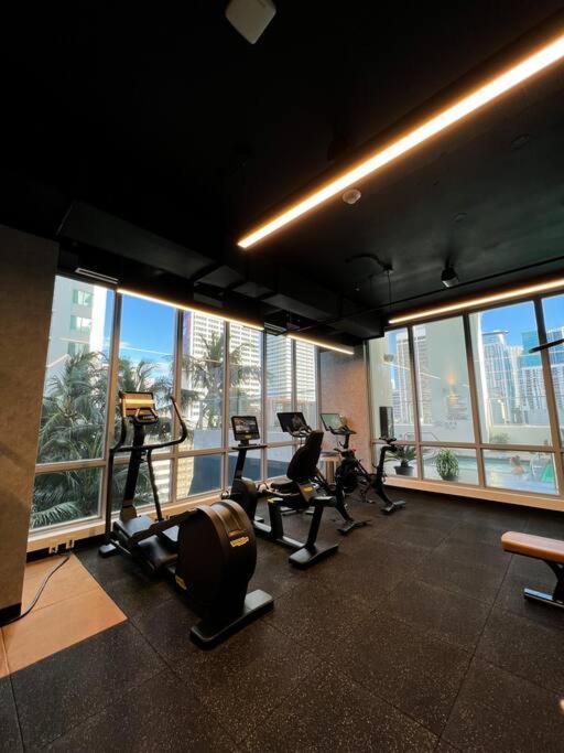 Miami High Town View 1610アパートメント エクステリア 写真